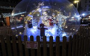 2025 11 28 TOULON EN SOIREE -  LE PORT ET ILLUMINATIONS VILLE (33)